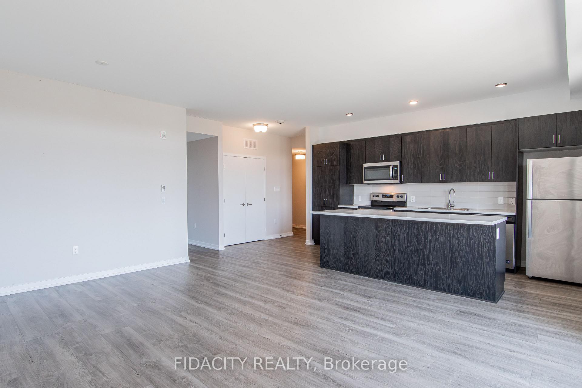 Photo 6 of Unit H, 225 Citiplace Drive, Ottawa, Merivale Industrial Park/Citiplace — HOMEH