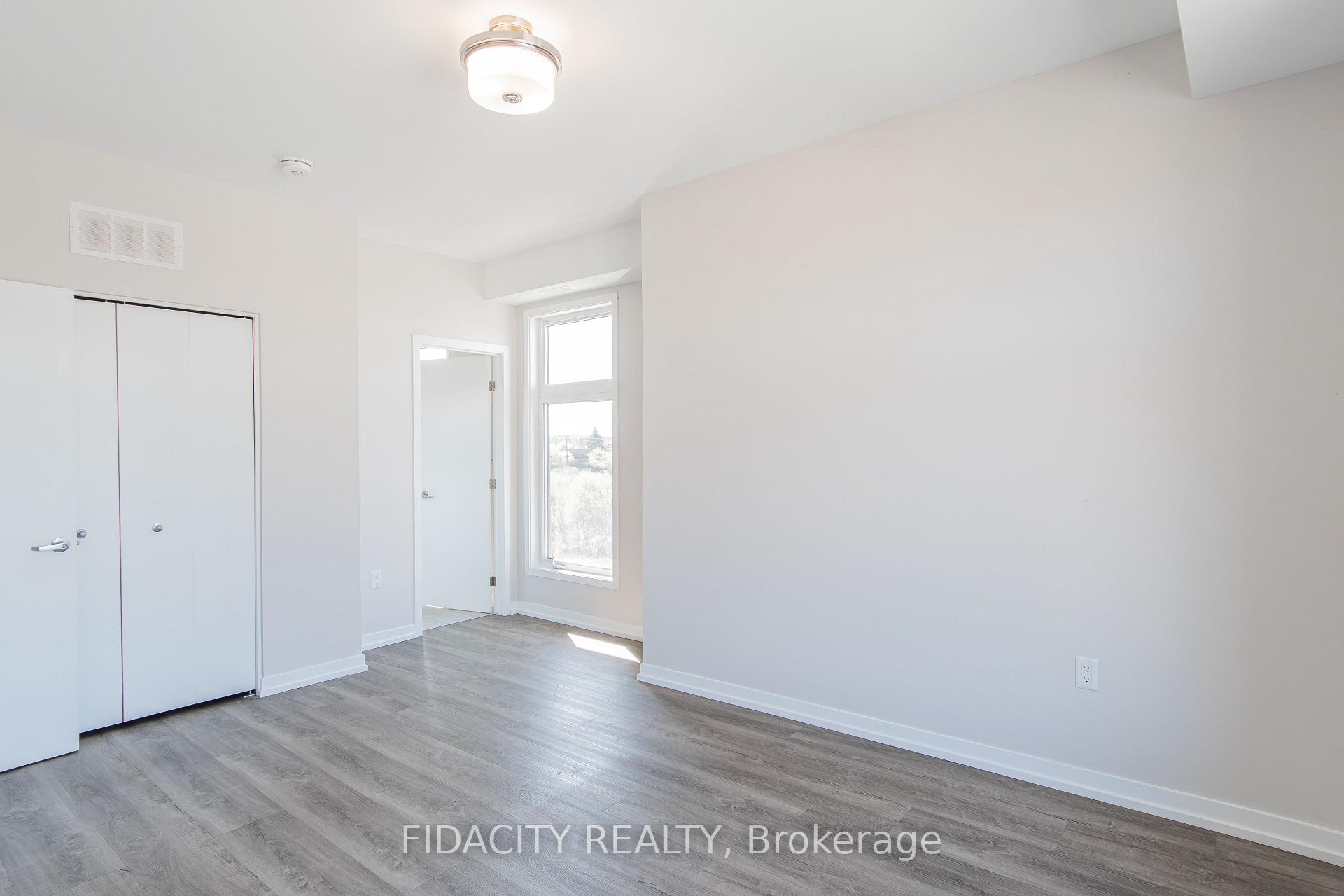 Photo 9 of Unit H, 225 Citiplace Drive, Ottawa, Merivale Industrial Park/Citiplace — HOMEH