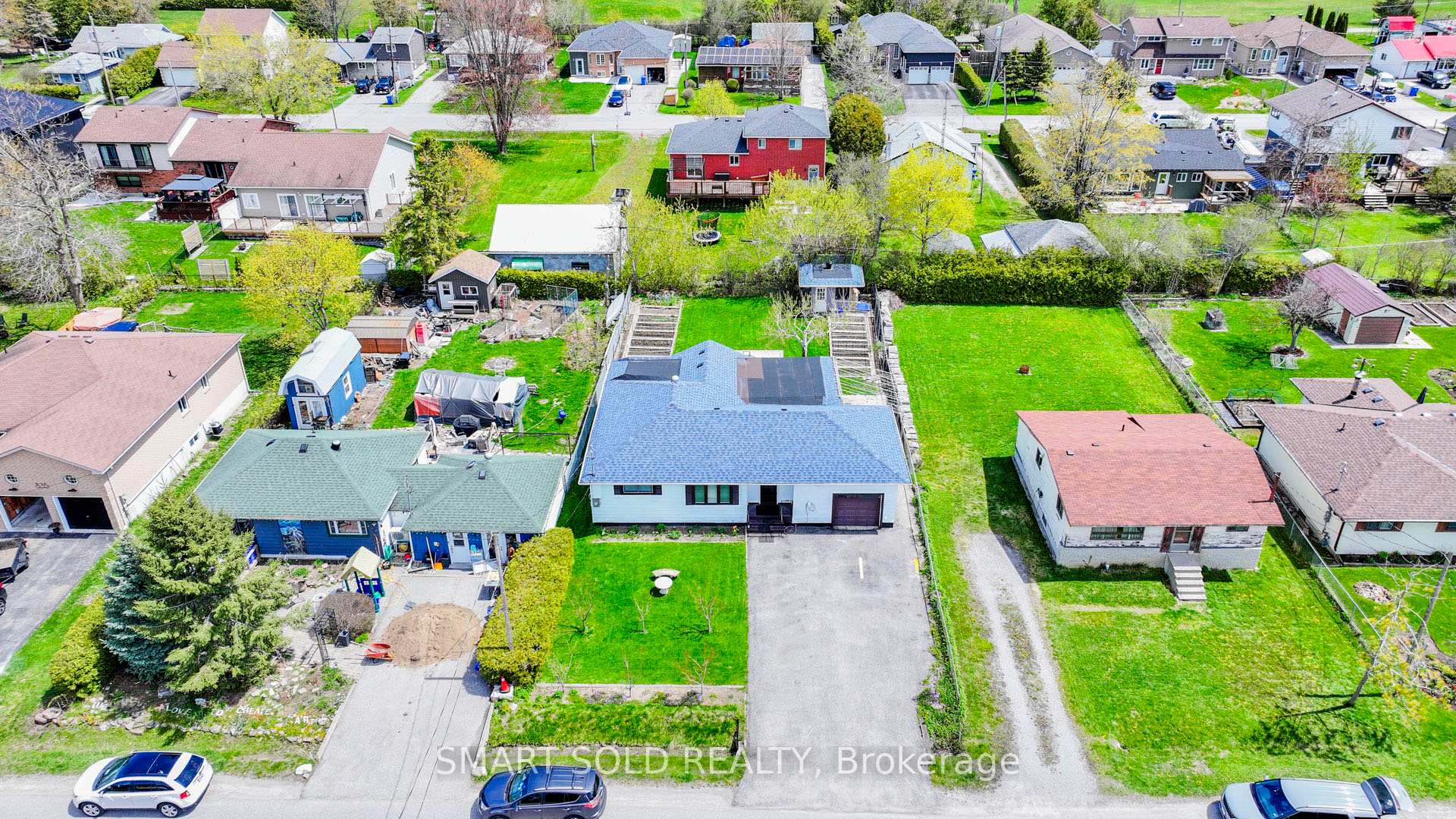 Photo 6 of 831 Norval Road, Georgina, Historic Lakeshore Communities — HOMEH