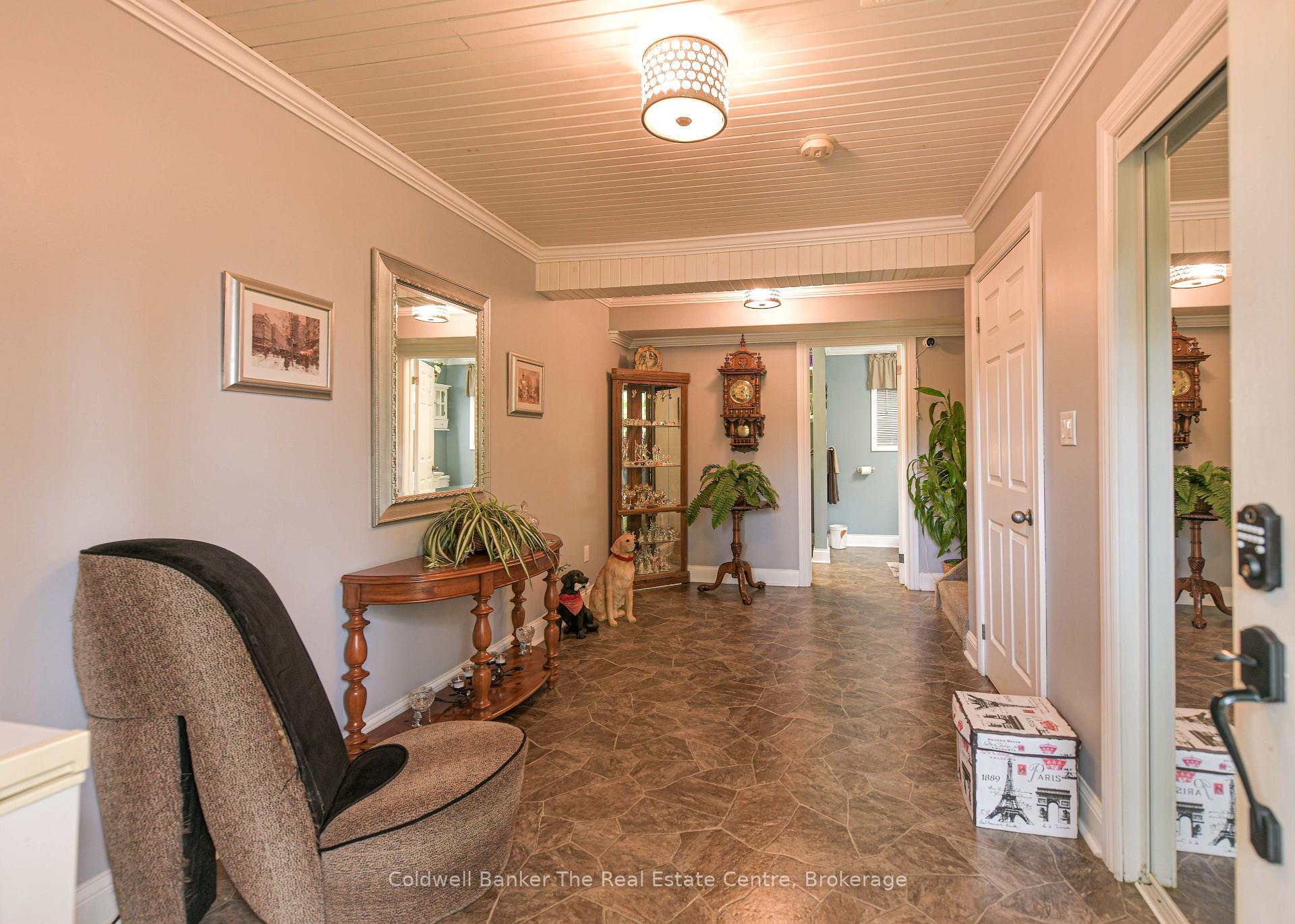 Photo 3 of 250 Wanda Miller Road, Gravenhurst, Muskoka (S) — HOMEH