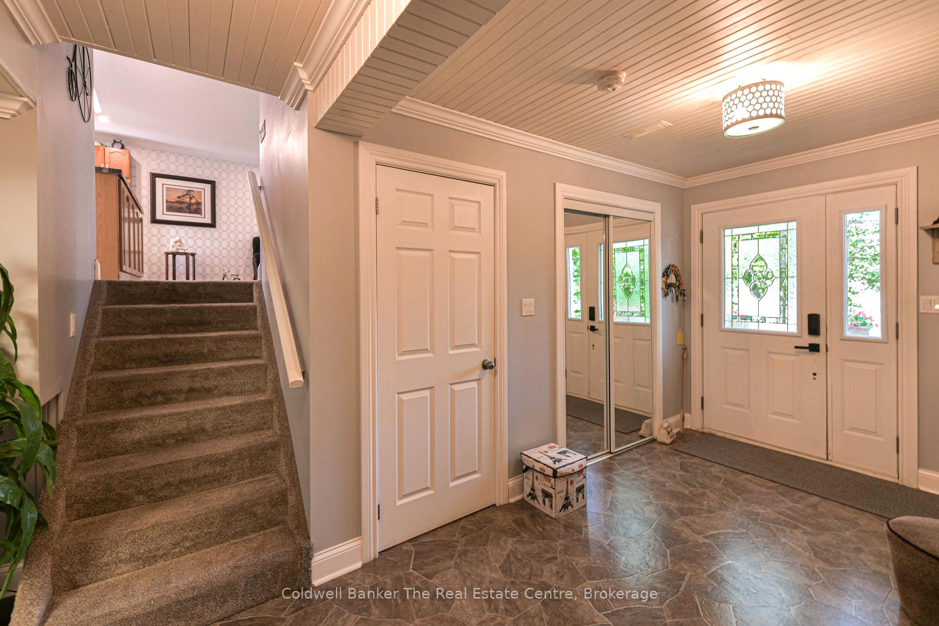 Photo 4 of 250 Wanda Miller Road, Gravenhurst, Muskoka (S) — HOMEH