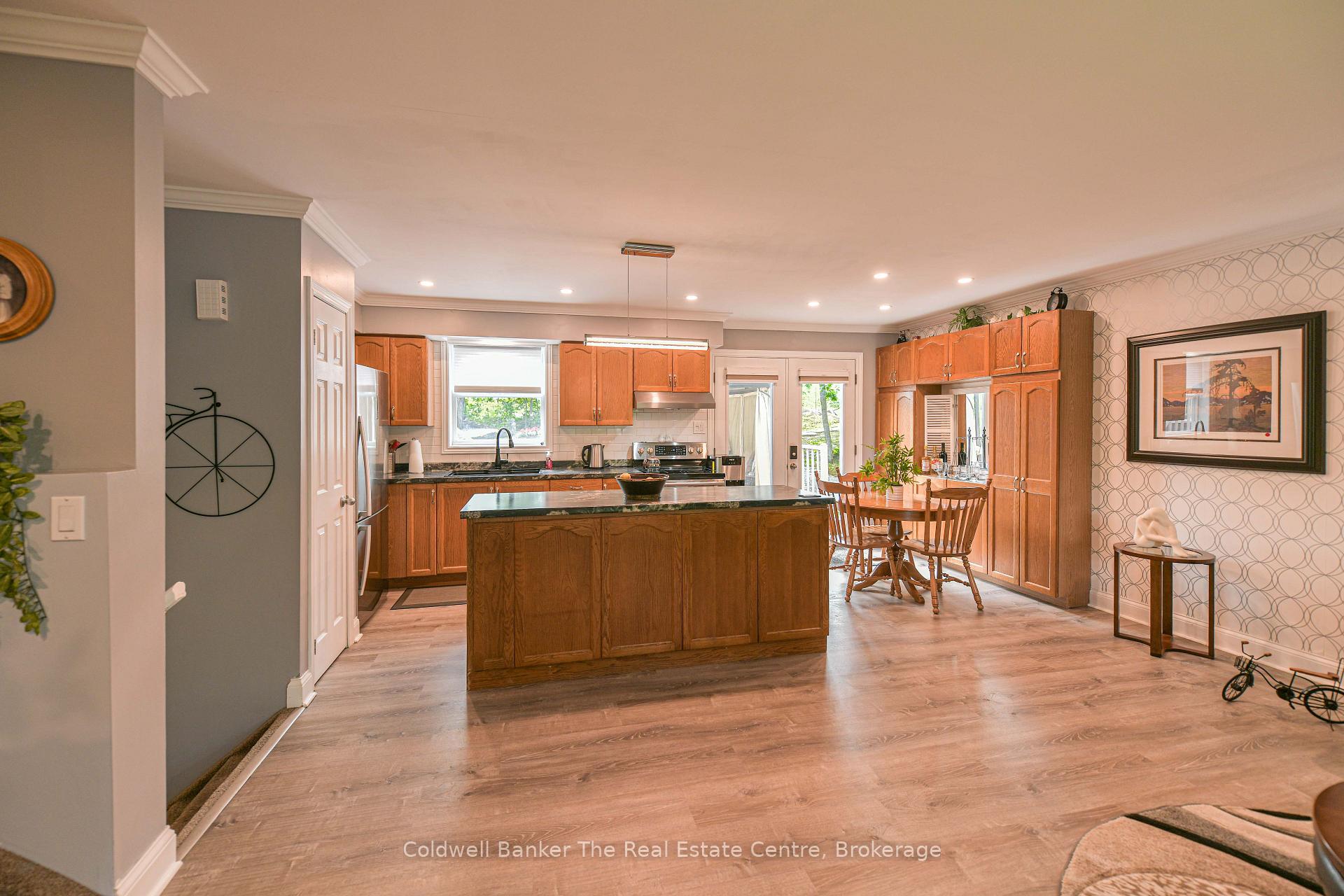 Photo 7 of 250 Wanda Miller Road, Gravenhurst, Muskoka (S) — HOMEH