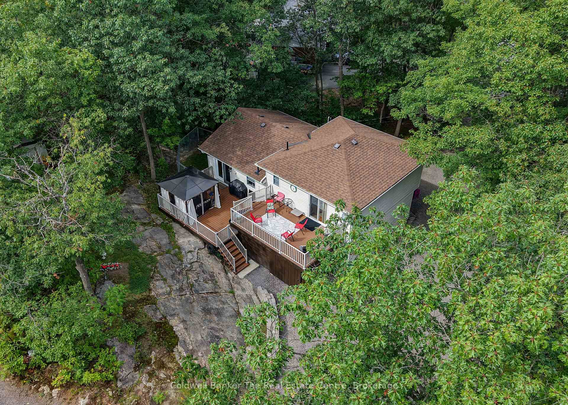 Photo 37 of 250 Wanda Miller Road, Gravenhurst, Muskoka (S) — HOMEH