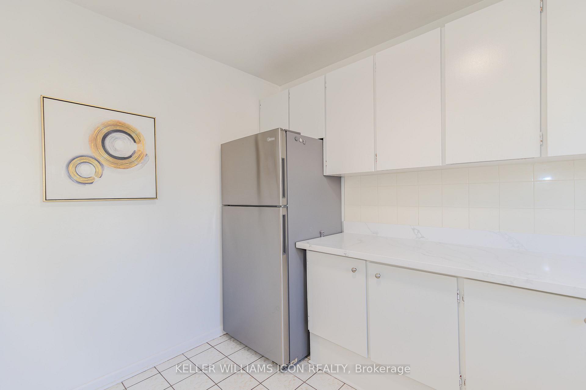 Photo 17 of 1441 Claymor Avenue, Ottawa, Carleton Square — HOMEH