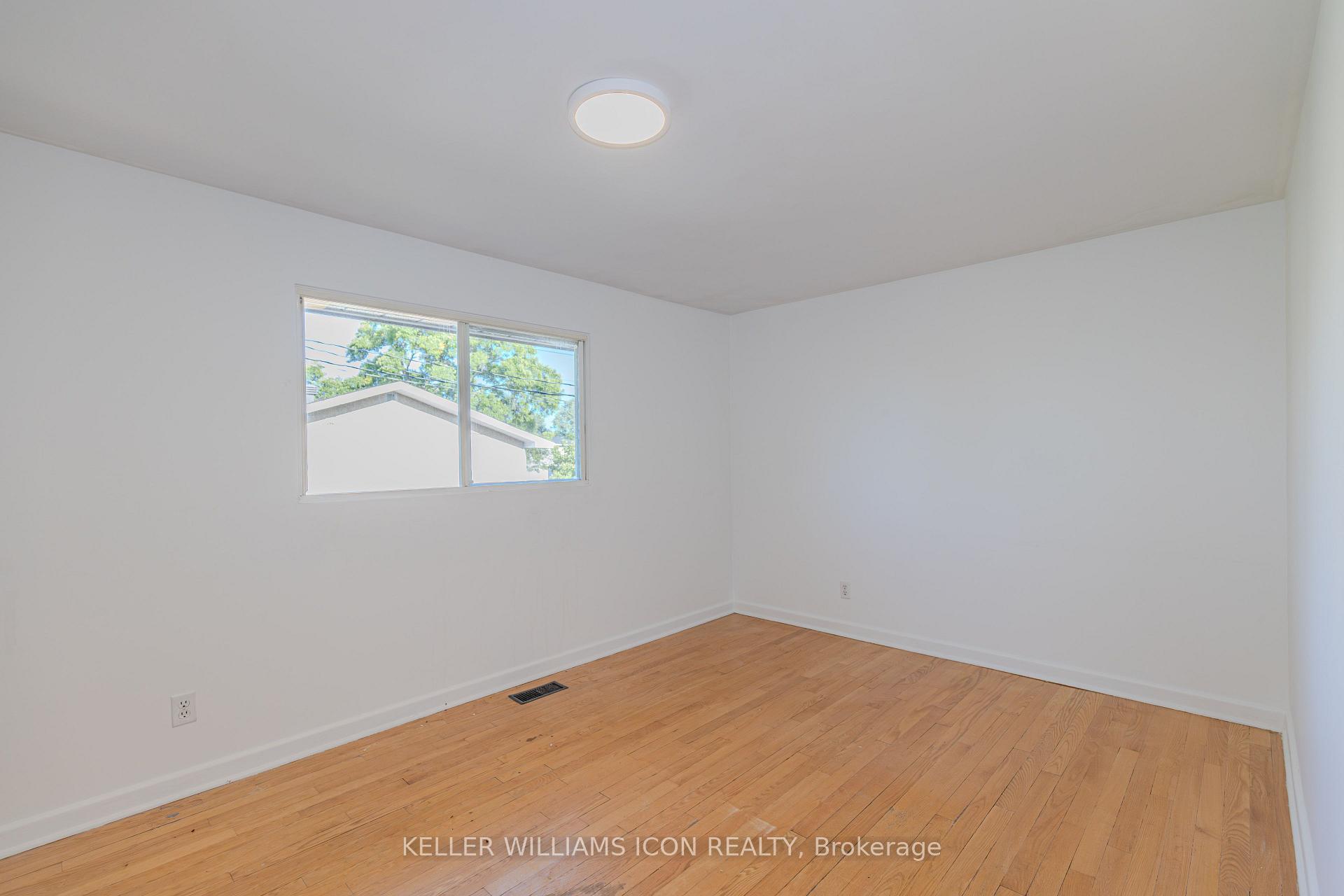 Photo 26 of 1441 Claymor Avenue, Ottawa, Carleton Square — HOMEH