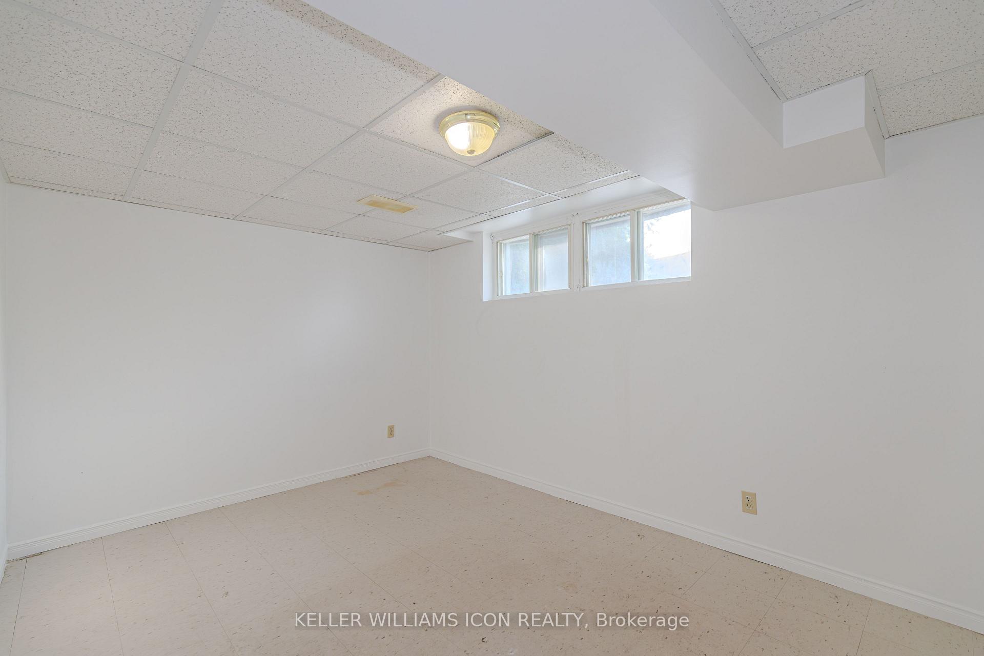 Photo 36 of 1441 Claymor Avenue, Ottawa, Carleton Square — HOMEH