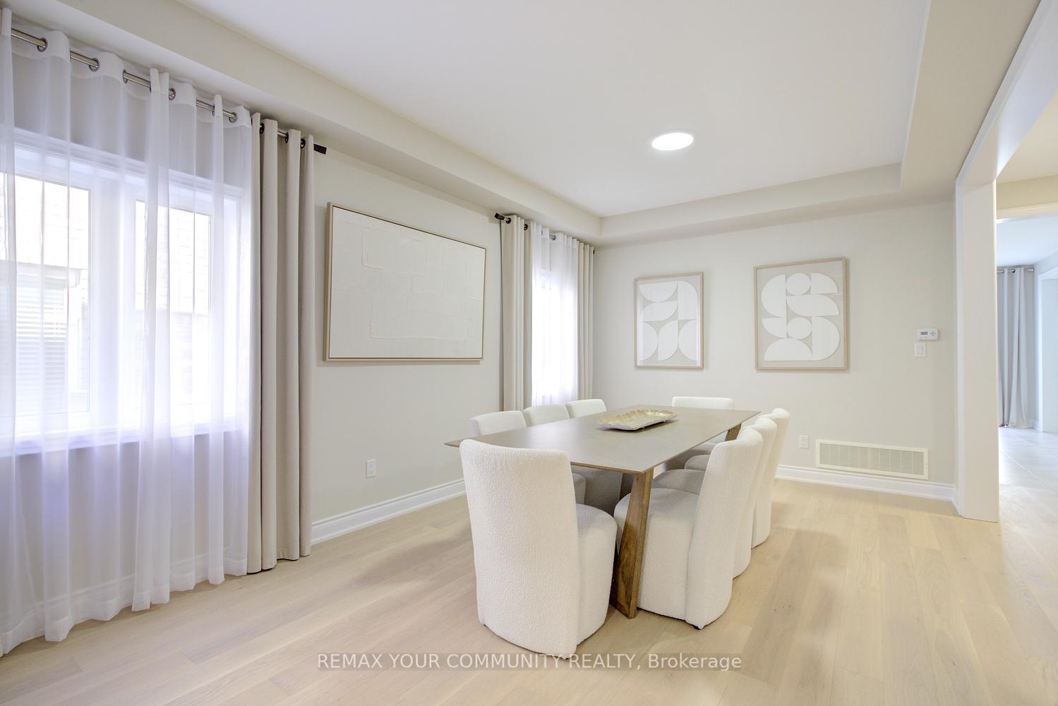 Photo 6 of 85 Coral Acres Drive, Vaughan, Patterson — HOMEH