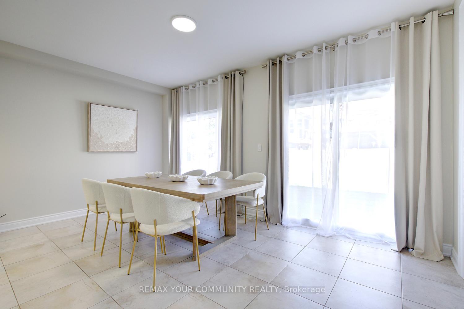 Photo 42 of 85 Coral Acres Drive, Vaughan, Patterson — HOMEH