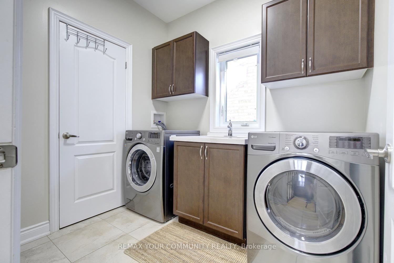 Photo 55 of 85 Coral Acres Drive, Vaughan, Patterson — HOMEH