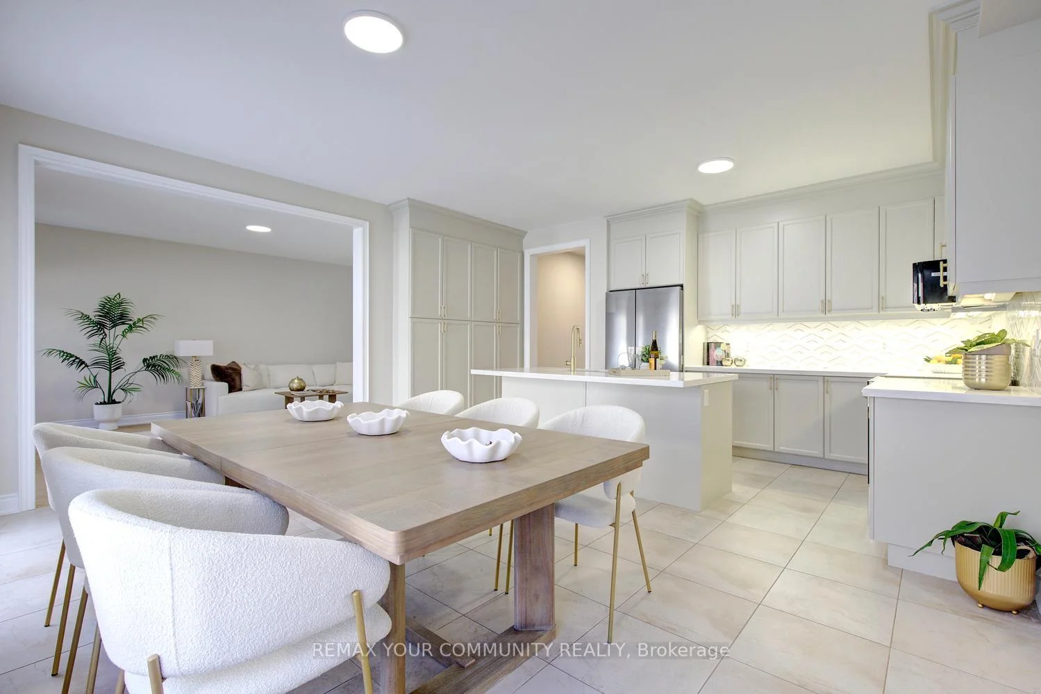 Photo 46 of 85 Coral Acres Drive, Vaughan, Patterson — HOMEH