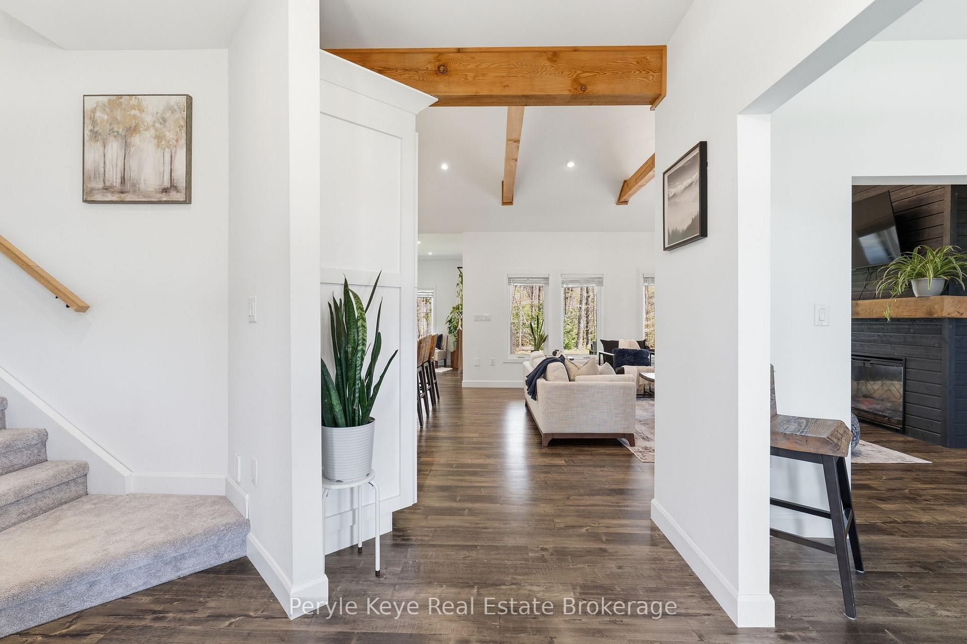 Photo 12 of 1056 Xavier Street, Gravenhurst, Morrison — HOMEH