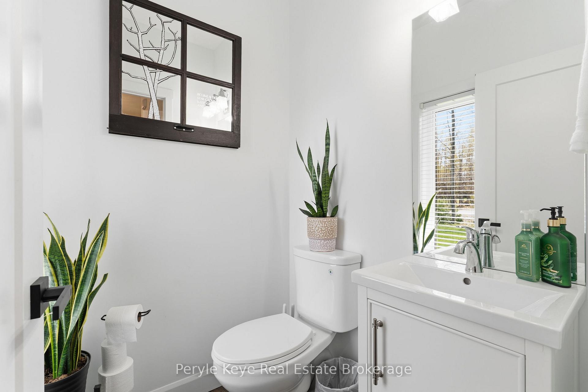 Photo 32 of 1056 Xavier Street, Gravenhurst, Morrison — HOMEH