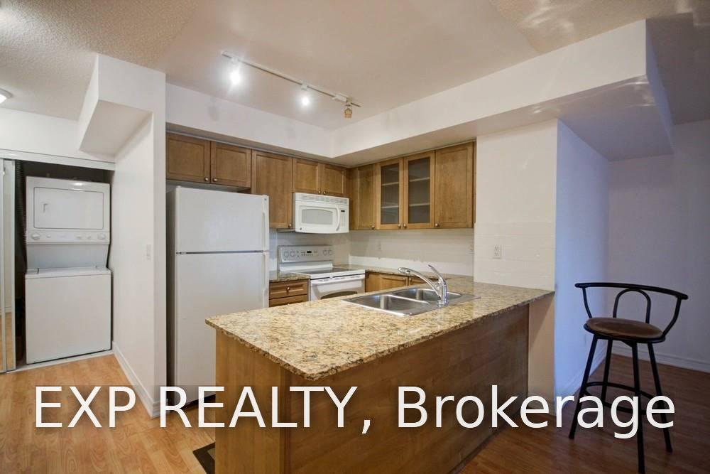 Photo 11 of Unit 809, 761 Bay Street, Toronto, Bay Street Corridor — HOMEH