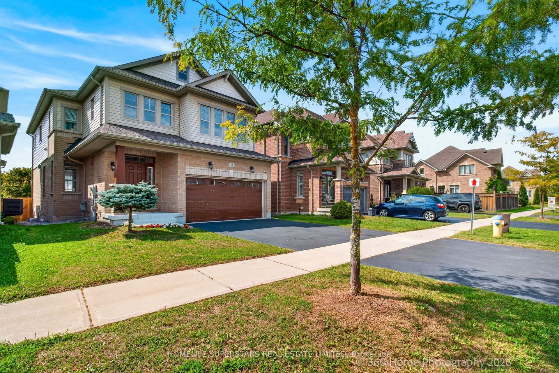 Photo 2 of 84 Bell Avenue, New Tecumseth, Rural New Tecumseth — HOMEH