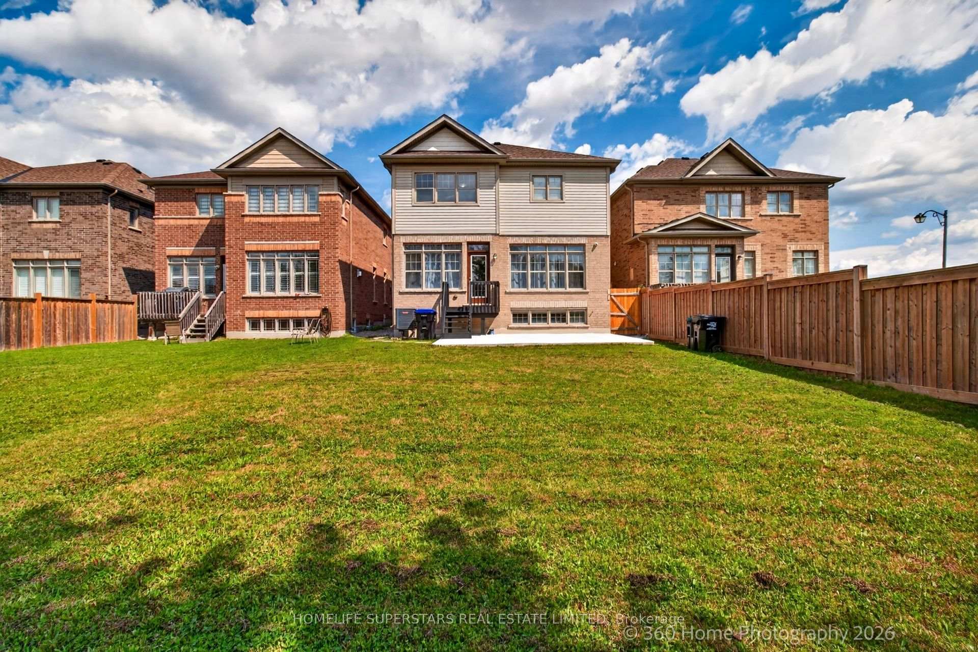 Photo 4 of 84 Bell Avenue, New Tecumseth, Rural New Tecumseth — HOMEH