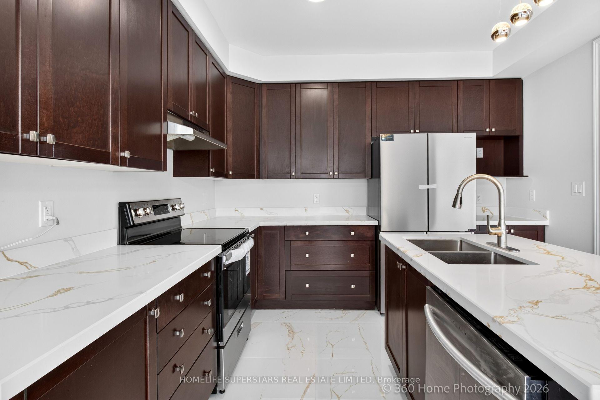 Photo 11 of 84 Bell Avenue, New Tecumseth, Rural New Tecumseth — HOMEH