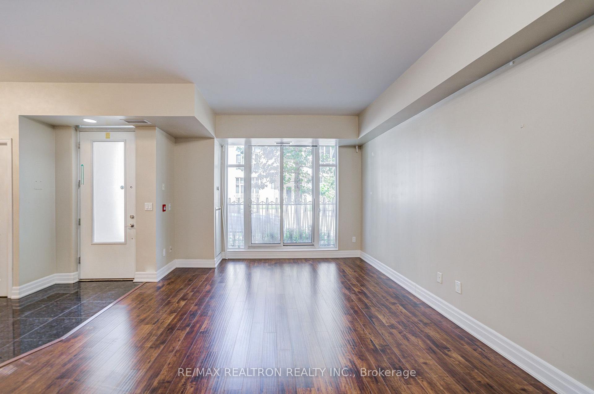 Photo 5 of Unit TH 1, 93 Sloping Sky Mews, Toronto, Niagara — HOMEH