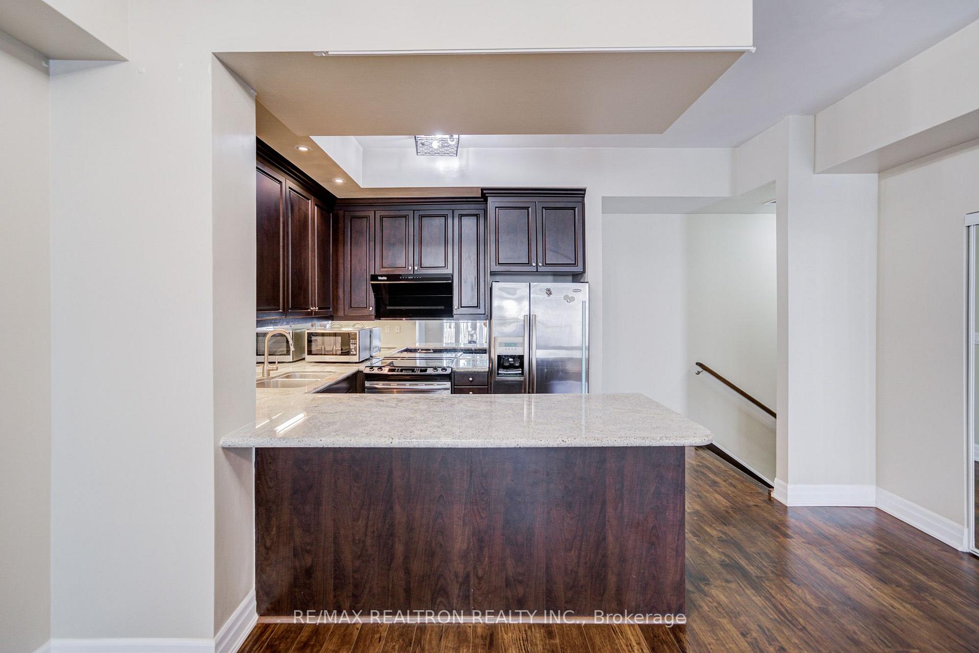 Photo 8 of Unit TH 1, 93 Sloping Sky Mews, Toronto, Niagara — HOMEH