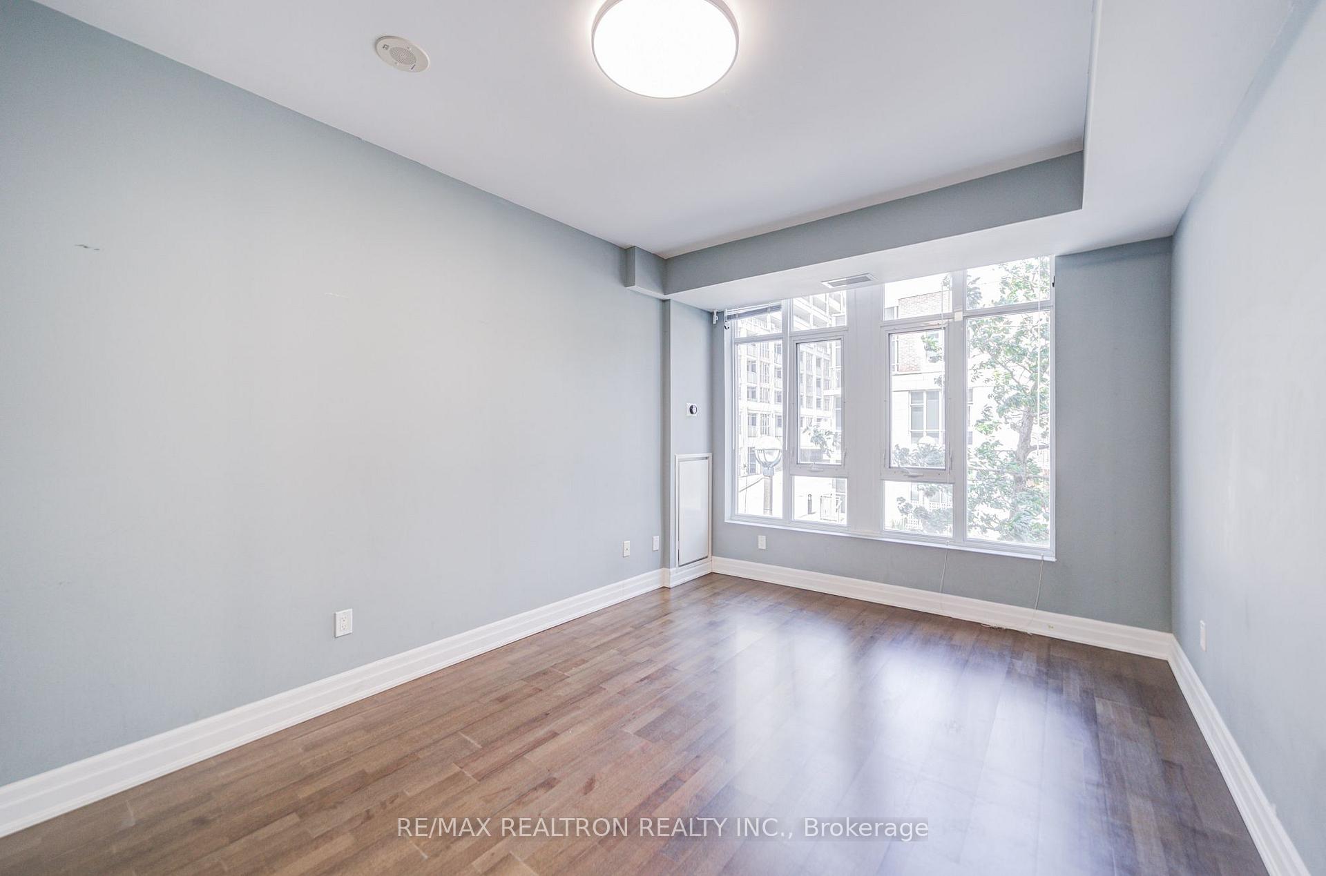 Photo 21 of Unit TH 1, 93 Sloping Sky Mews, Toronto, Niagara — HOMEH