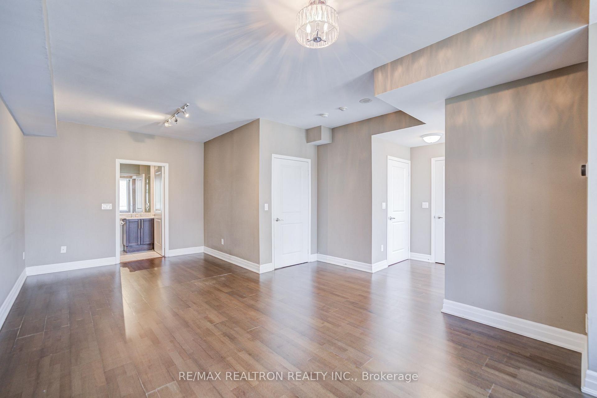Photo 26 of Unit TH 1, 93 Sloping Sky Mews, Toronto, Niagara — HOMEH