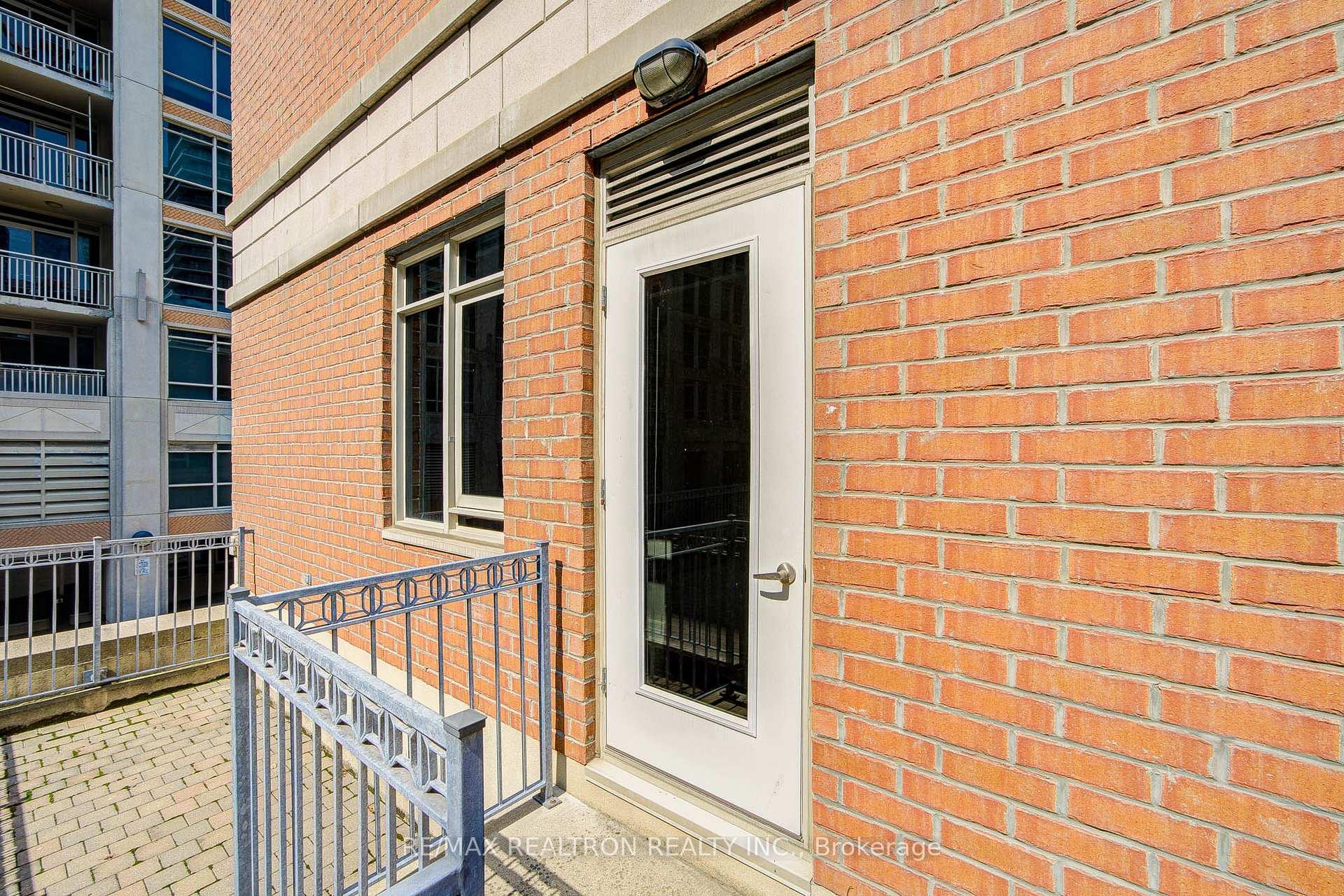 Photo 38 of Unit TH 1, 93 Sloping Sky Mews, Toronto, Niagara — HOMEH
