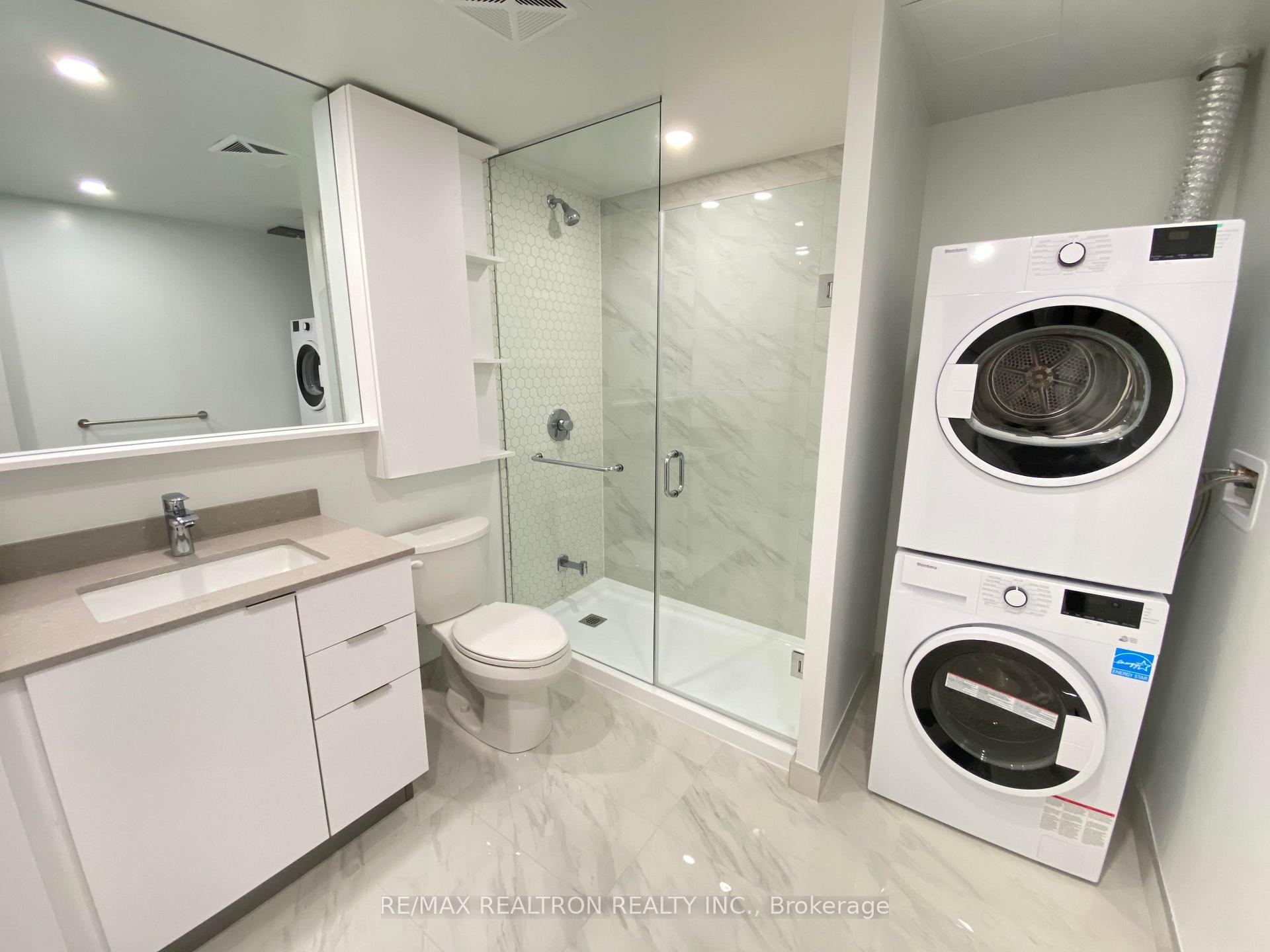 Photo 9 of Unit 925, 8 Cedarland Drive, Markham, Unionville — HOMEH
