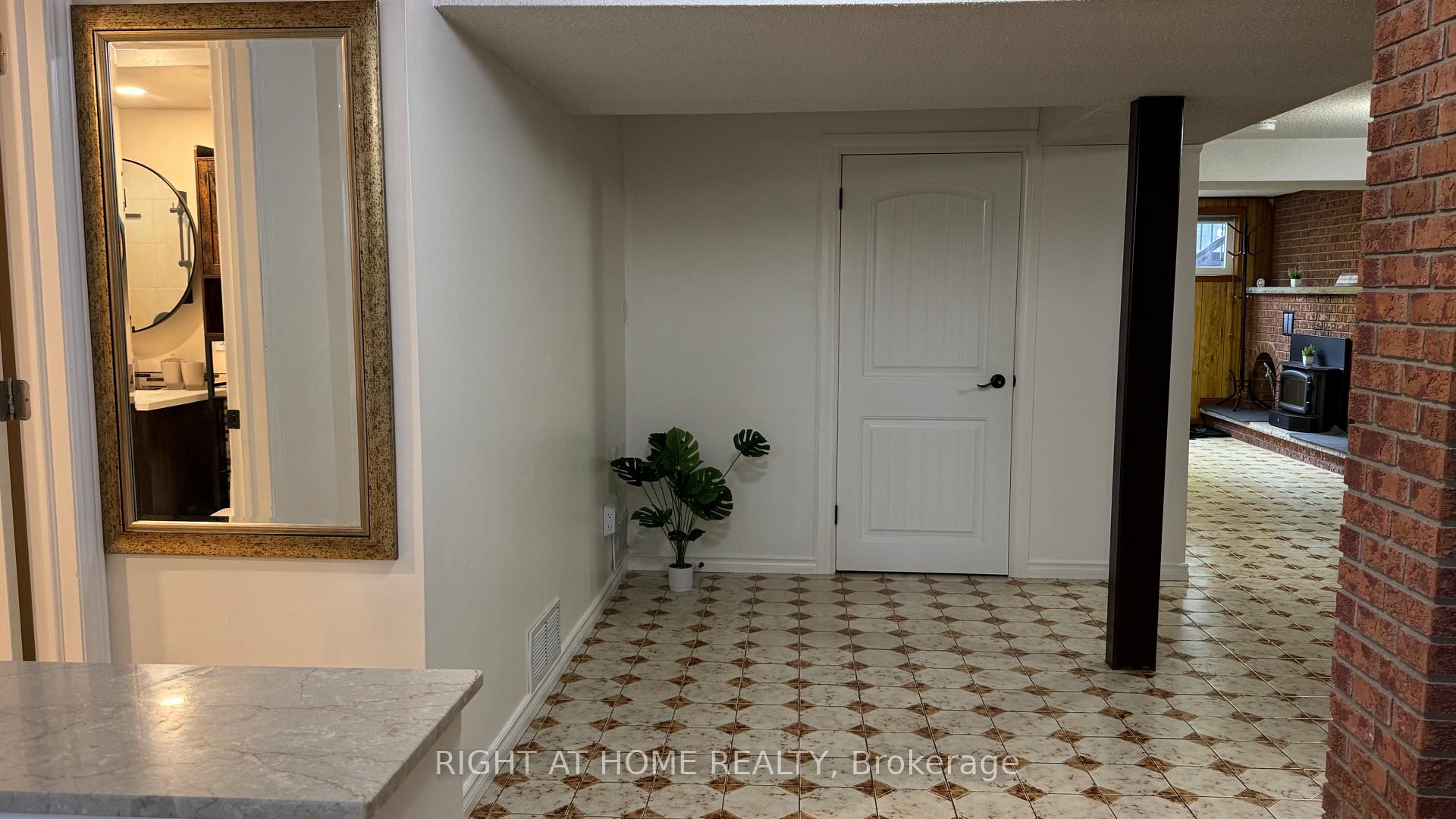 Photo 9 of Unit Lower Level, 31 Whitburn Crescent, North York, Downsview-Roding-CFB — HOMEH