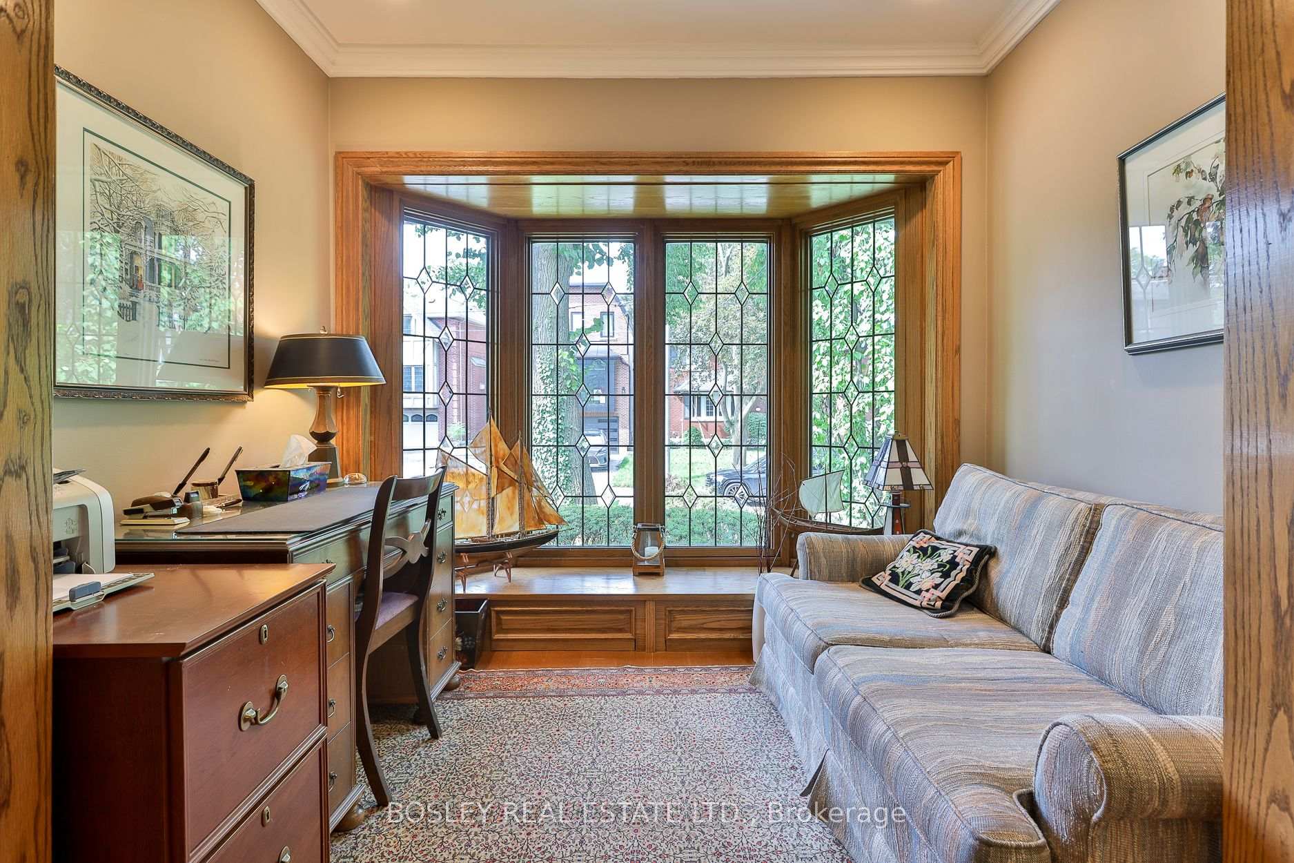 Photo 10 of 9 Cameron Crescent, Toronto, Leaside — HOMEH
