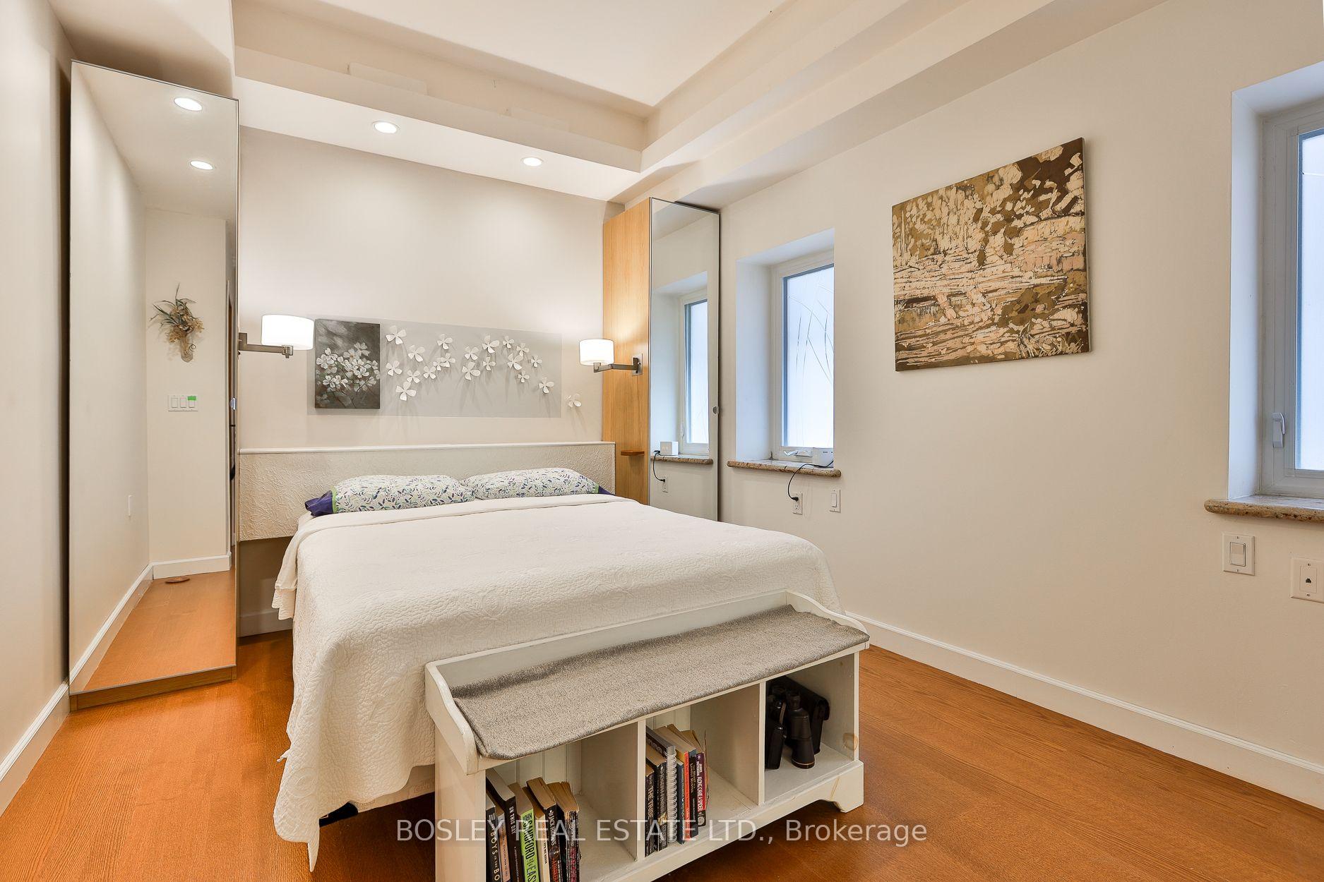 Photo 21 of 9 Cameron Crescent, Toronto, Leaside — HOMEH