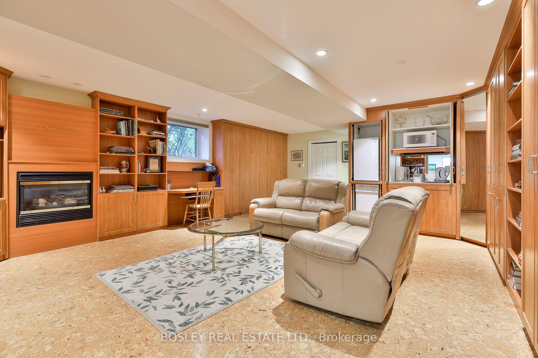 Photo 30 of 9 Cameron Crescent, Toronto, Leaside — HOMEH