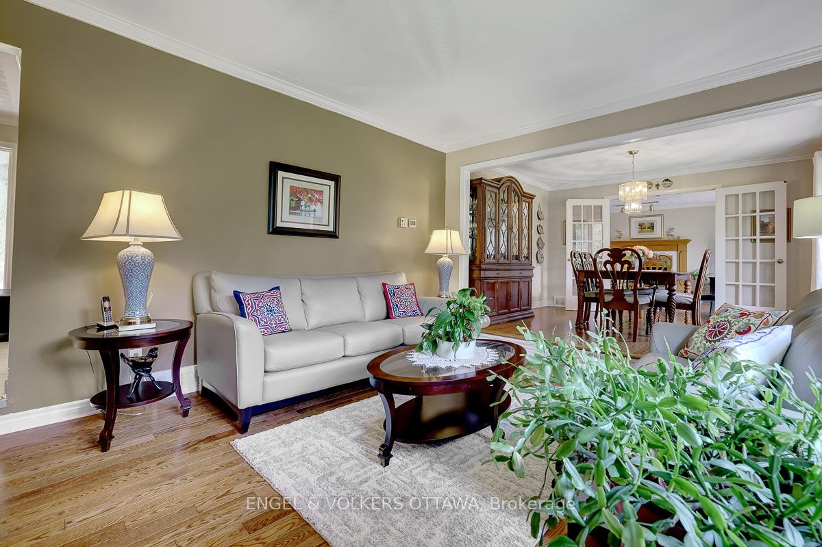 Photo 5 of 132 Grey Stone Drive, Ottawa, Huntley Ward (South West) — HOMEH