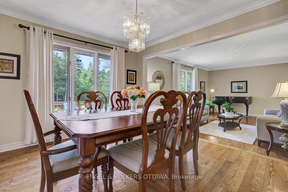 Photo 11 of 132 Grey Stone Drive, Ottawa, Huntley Ward (South West) — HOMEH