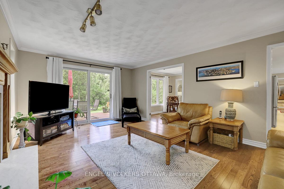Photo 19 of 132 Grey Stone Drive, Ottawa, Huntley Ward (South West) — HOMEH