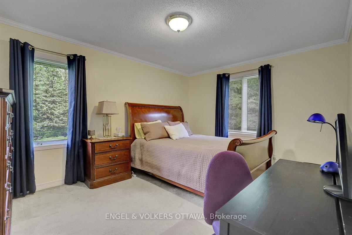 Photo 23 of 132 Grey Stone Drive, Ottawa, Huntley Ward (South West) — HOMEH