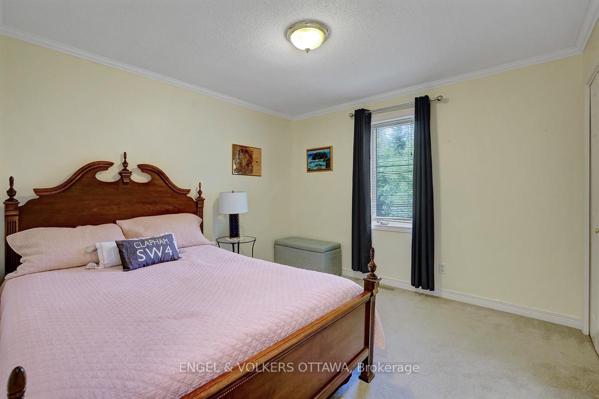 Photo 24 of 132 Grey Stone Drive, Ottawa, Huntley Ward (South West) — HOMEH
