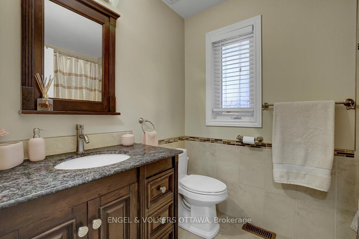 Photo 26 of 132 Grey Stone Drive, Ottawa, Huntley Ward (South West) — HOMEH
