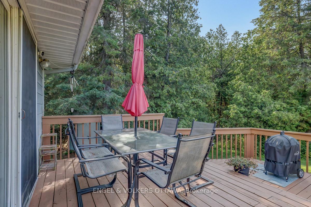 Photo 35 of 132 Grey Stone Drive, Ottawa, Huntley Ward (South West) — HOMEH