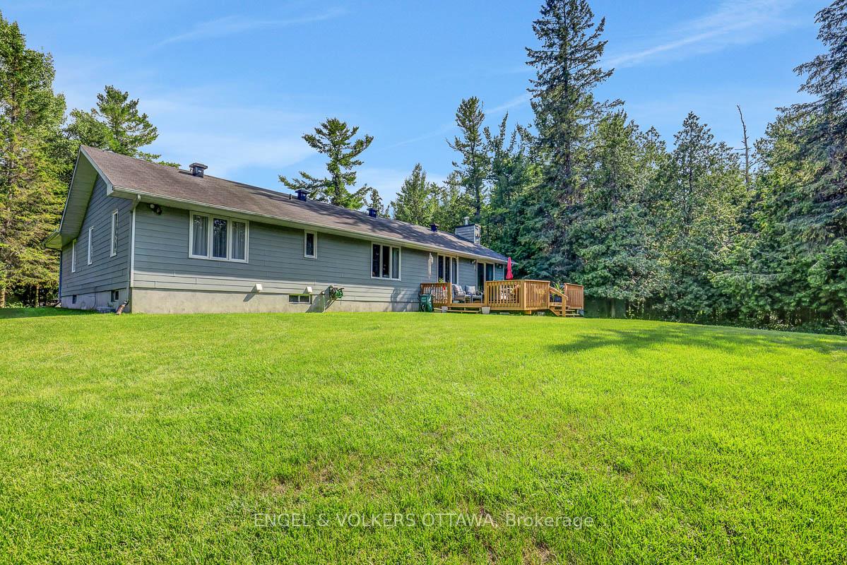 Photo 39 of 132 Grey Stone Drive, Ottawa, Huntley Ward (South West) — HOMEH