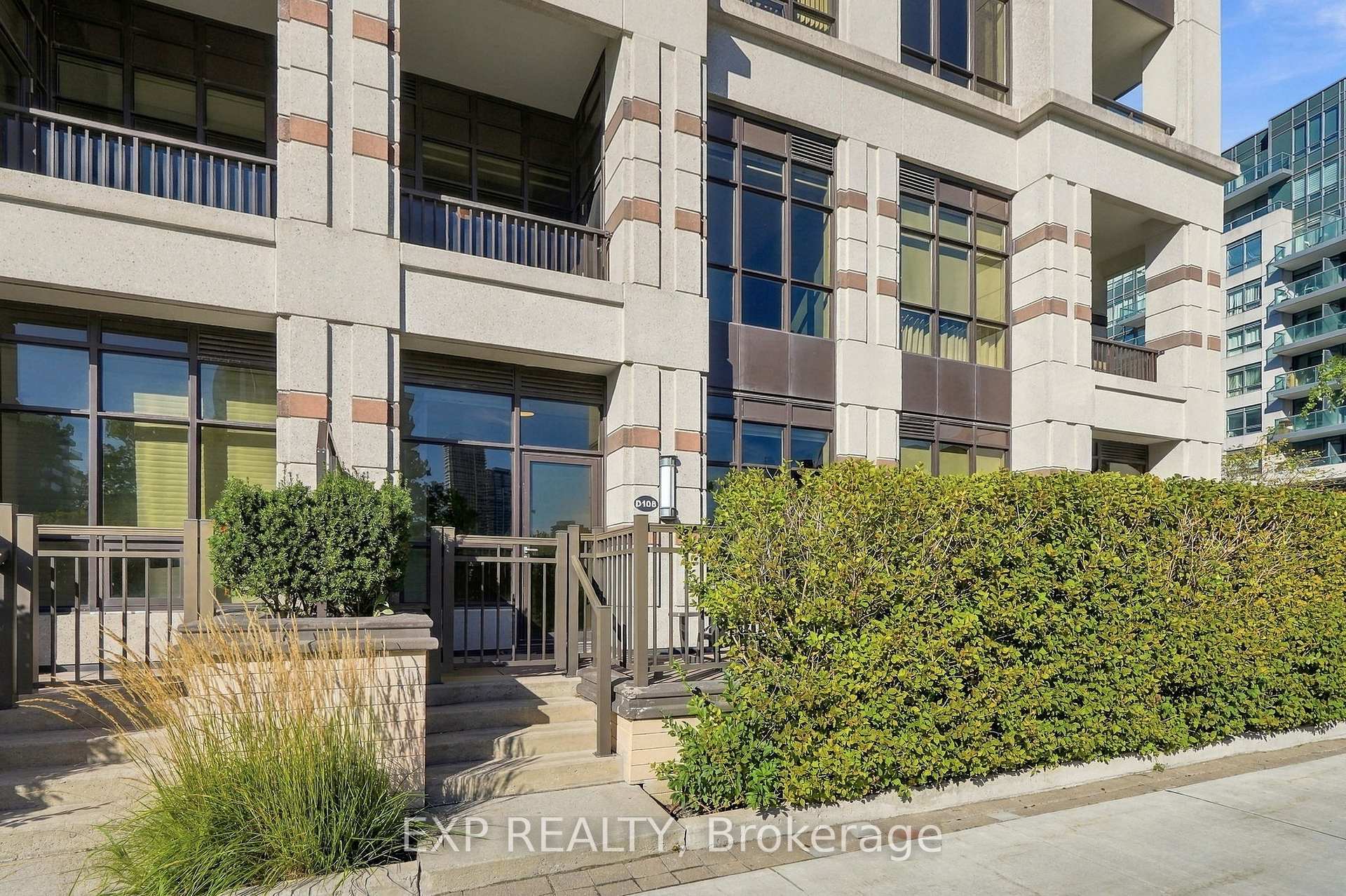 Photo 3 of Unit D108, 33 Clegg Road, Markham, Unionville — HOMEH