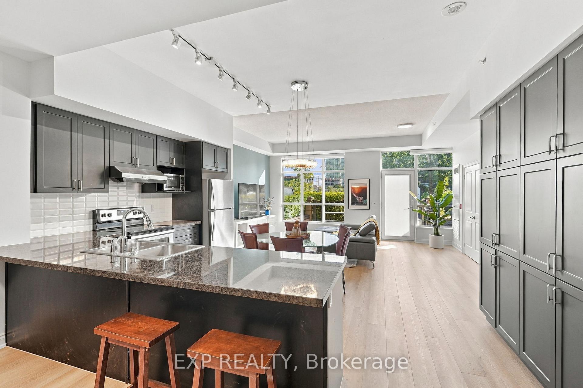 Photo 10 of Unit D108, 33 Clegg Road, Markham, Unionville — HOMEH
