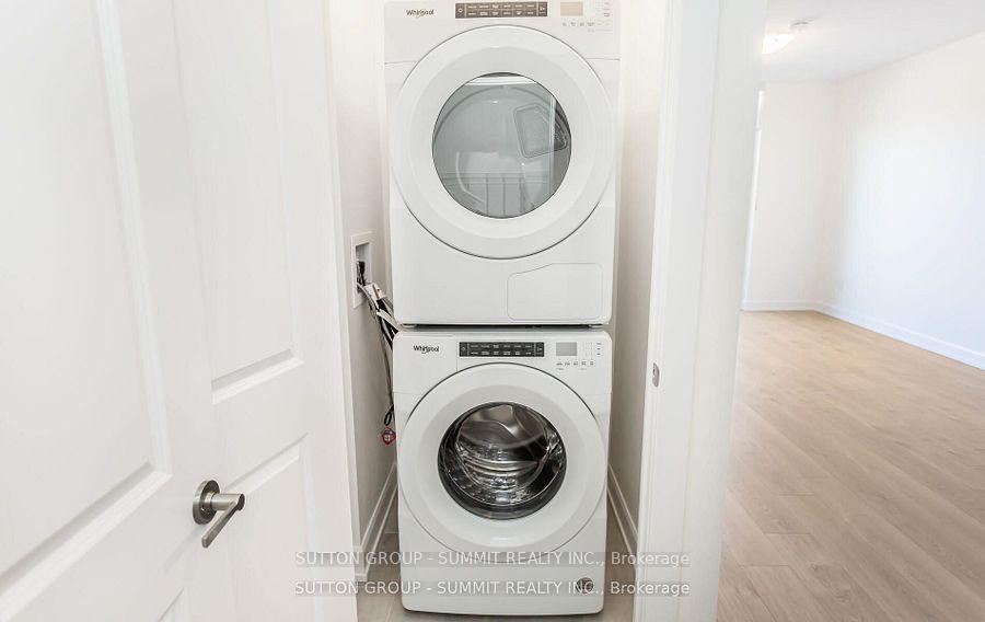 Photo 13 of Unit 1107, 3220 William Coltson Avenue, Oakville, Joshua Meadows — HOMEH