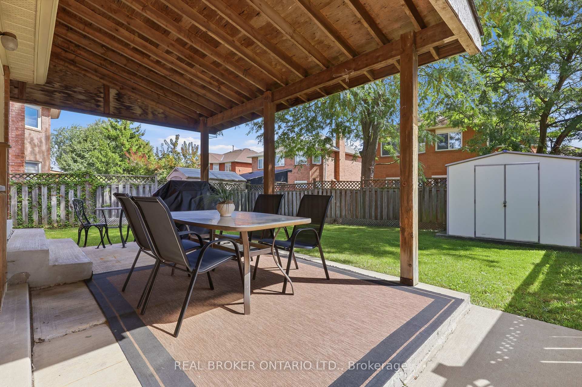 Photo 37 of 72 Appleton Trail, Brampton, Fletcher's Creek South — HOMEH