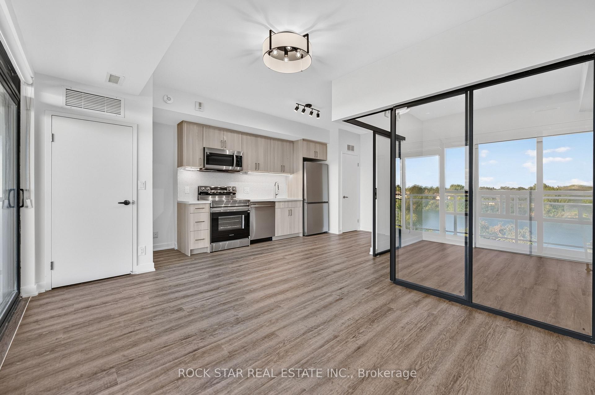 Photo 13 of Unit 320, 350 Prince Charles Drive S, Welland, Broadway — HOMEH