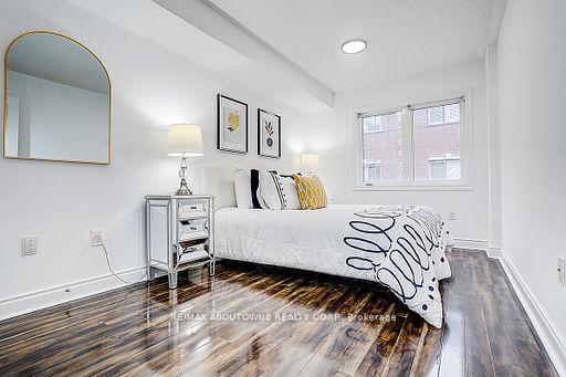 Photo 18 of Unit 50, 8 Brighton Place, Vaughan, Crestwood-Springfarm-Yorkhill — HOMEH