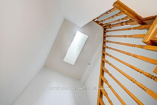 Photo 23 of Unit 50, 8 Brighton Place, Vaughan, Crestwood-Springfarm-Yorkhill — HOMEH