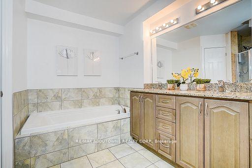 Photo 29 of Unit 50, 8 Brighton Place, Vaughan, Crestwood-Springfarm-Yorkhill — HOMEH