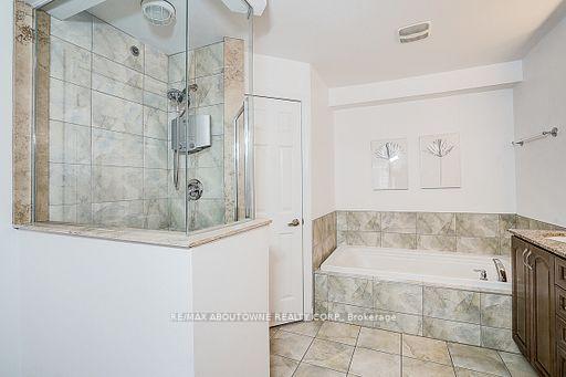Photo 30 of Unit 50, 8 Brighton Place, Vaughan, Crestwood-Springfarm-Yorkhill — HOMEH