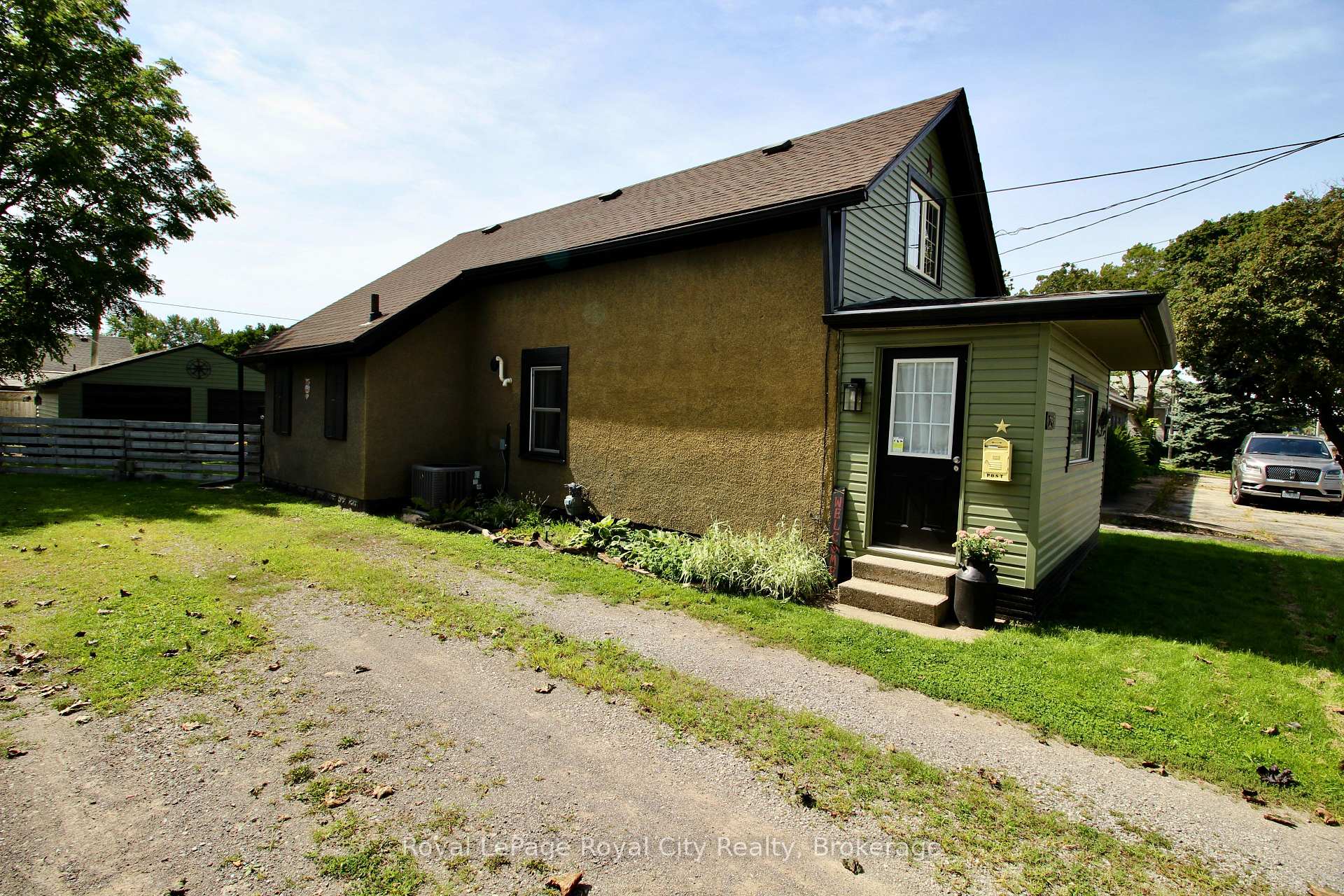 Photo 8 of 295 Killaly Street E, Port Colborne, Killaly East — HOMEH