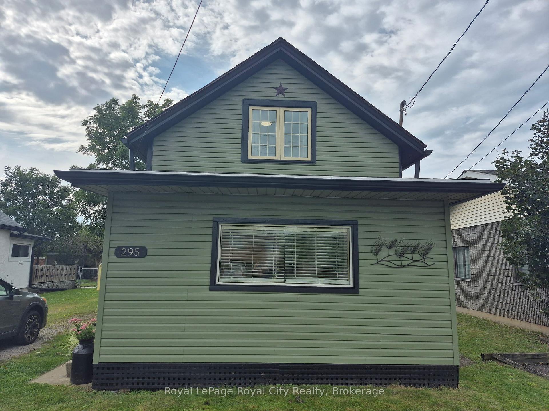 Photo 2 of 295 Killaly Street E, Port Colborne, Killaly East — HOMEH