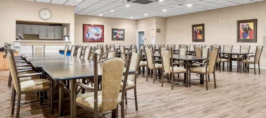 Photo 16 of Unit 808, 3700 Kaneff Crescent, Mississauga, Mississauga Valleys — HOMEH